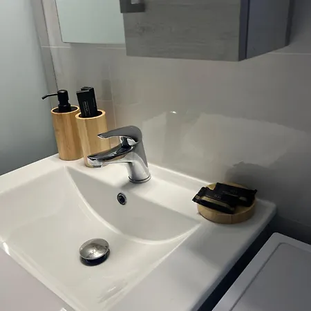 Urban Nest Апартаменты Corinth